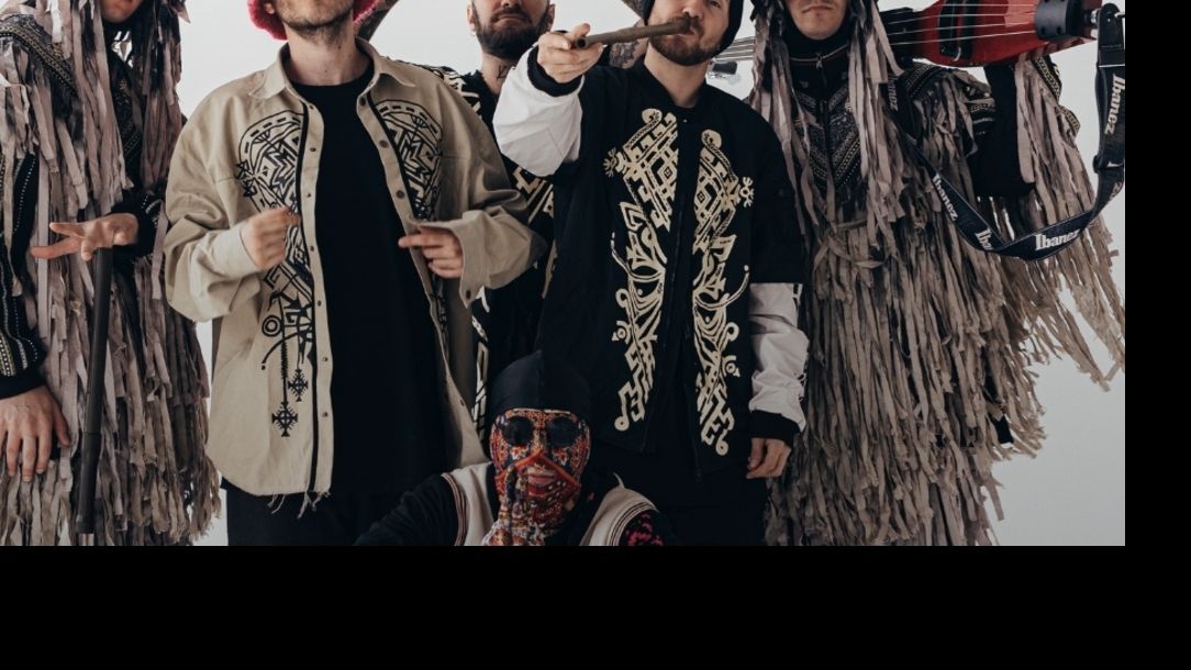 Kalush Orchestra разом з "Твоя Опора" оголосили збір 1,7 млн грн для Херсонської лікарні - фото 1