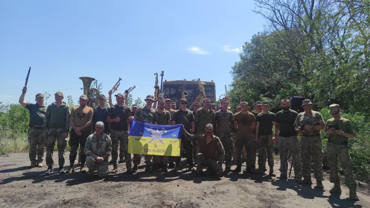 Військовий оркестр “Едельвейс” - фото 1