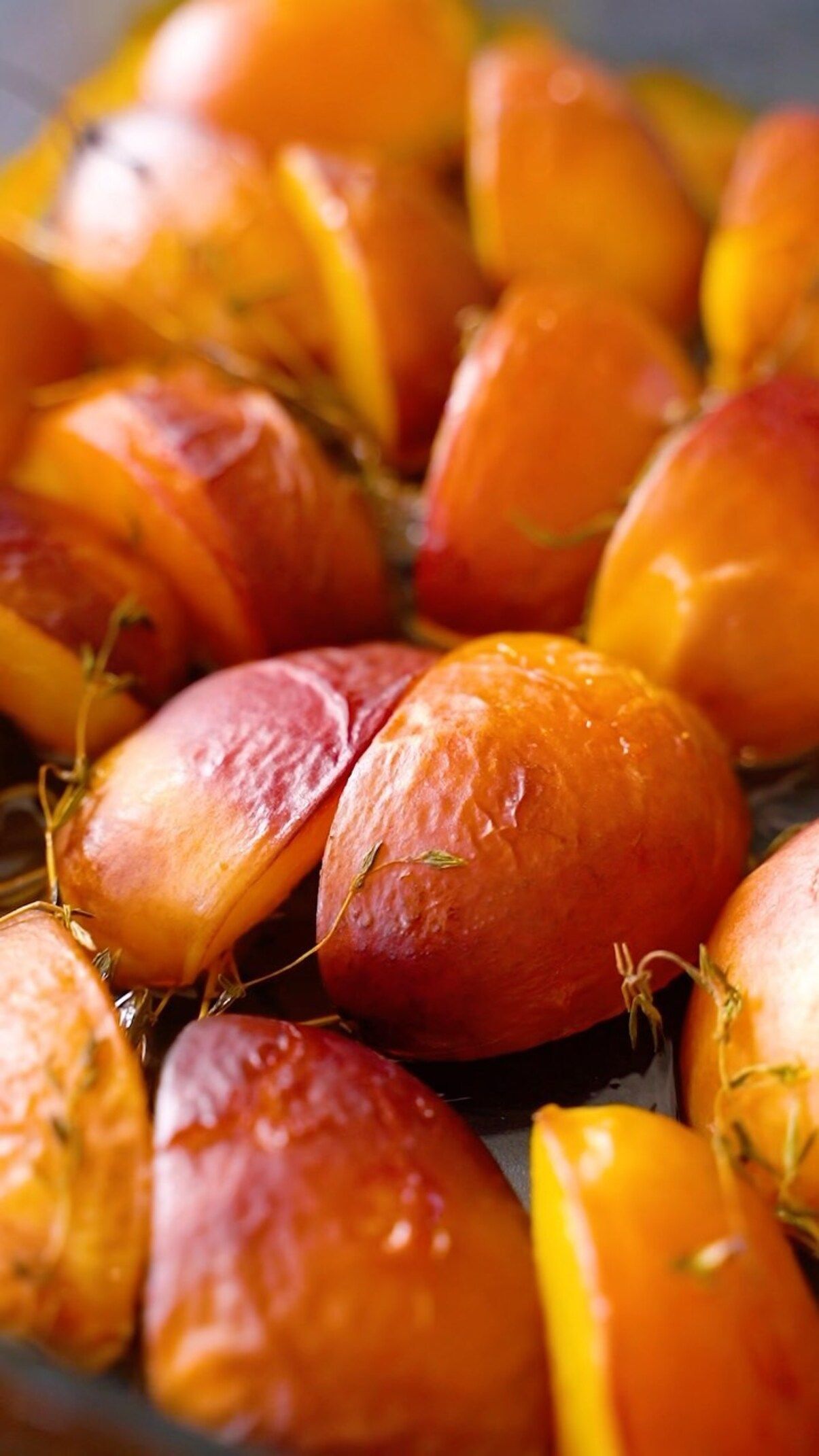 Хочете приготувати щось справді незвичне і смачне? Ось рецепт тостів з запеченим персиком