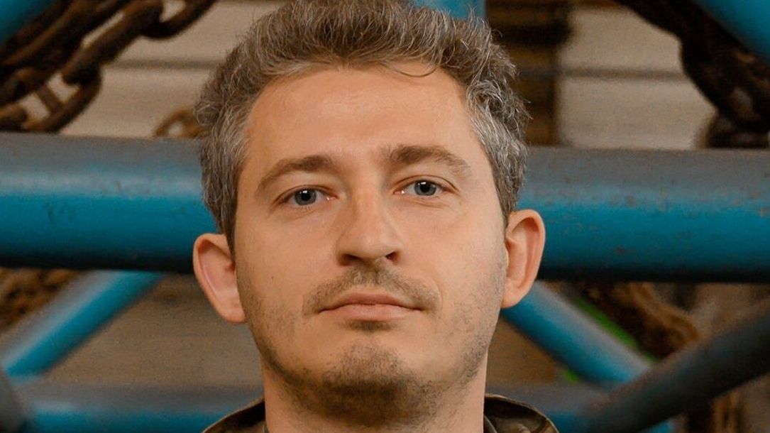 Коля Сєрга разом з дітьми України чутливо подякував захисникам неба – відео