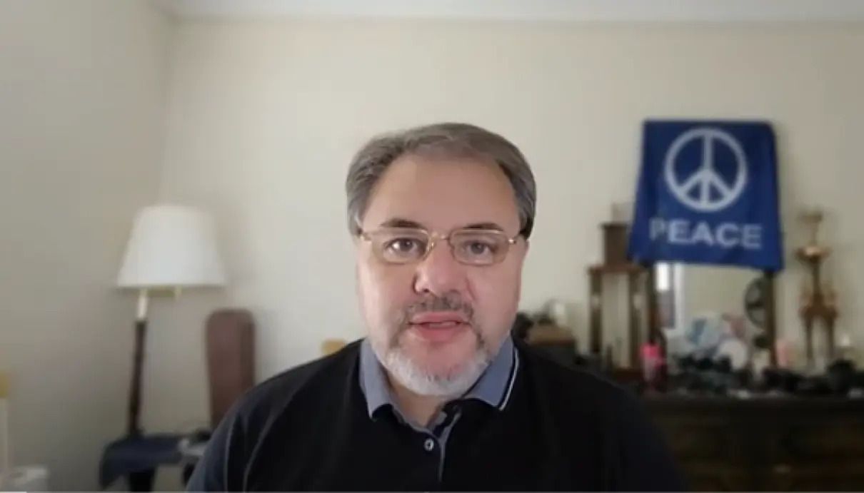 На Нобелівську премію миру висувають "рух пацифістів" зрадника Руслана Коцаби