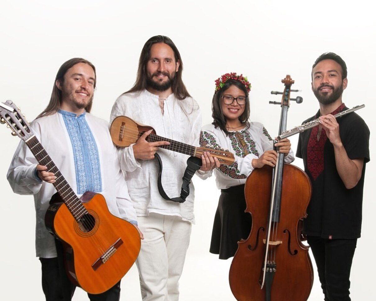 Українську пісню 