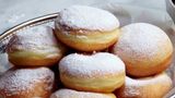 Апетитні пончики з ваніллю від Ектора Хіменеса-Браво