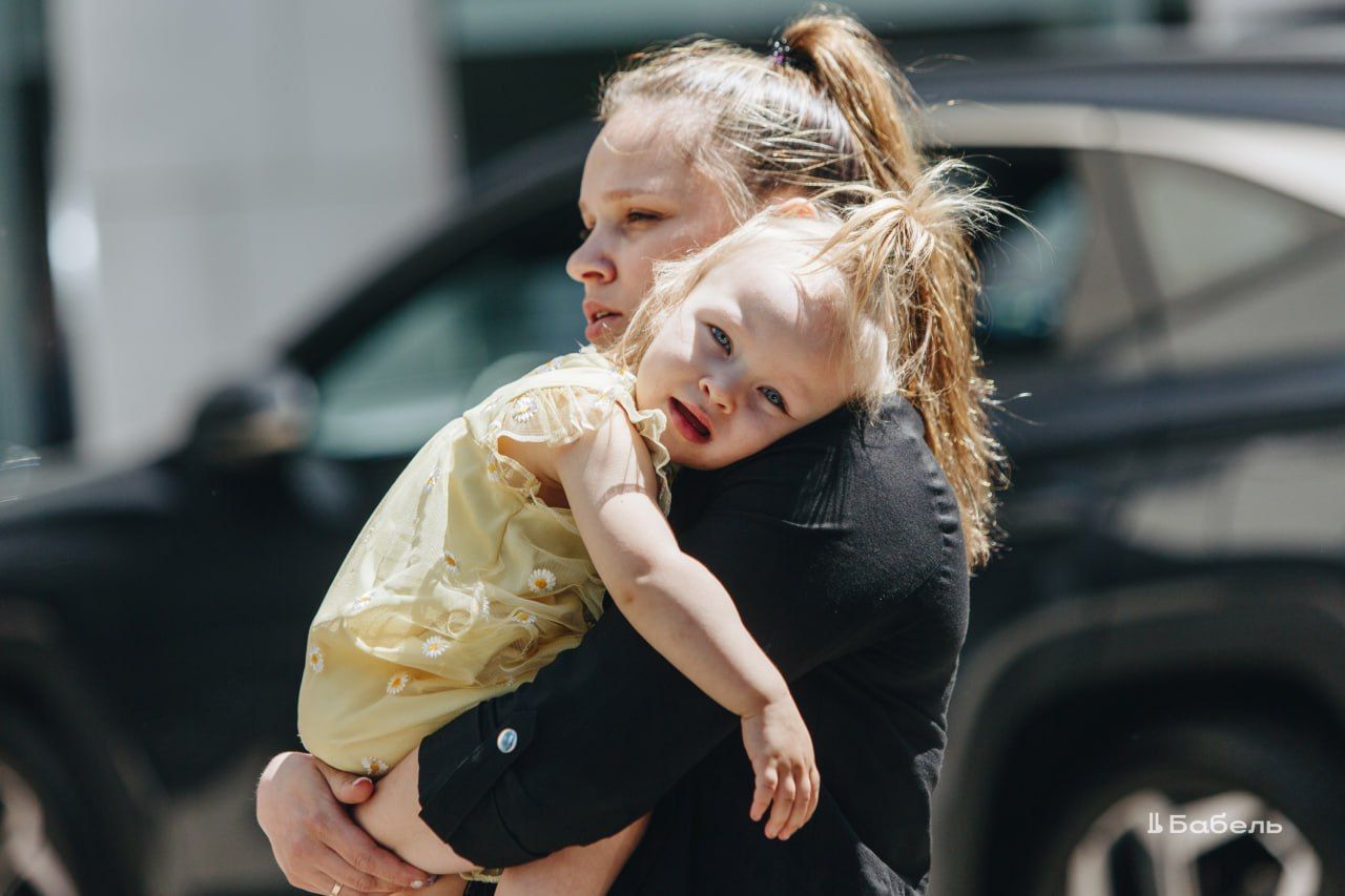 "Головне, щоб він сів": дружина збитого нацгвардійця відмовилася від  грошей судді Тандира