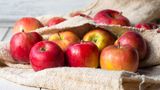 Лайфхак від Євгена Клопотенка: як правильно зберігати яблука