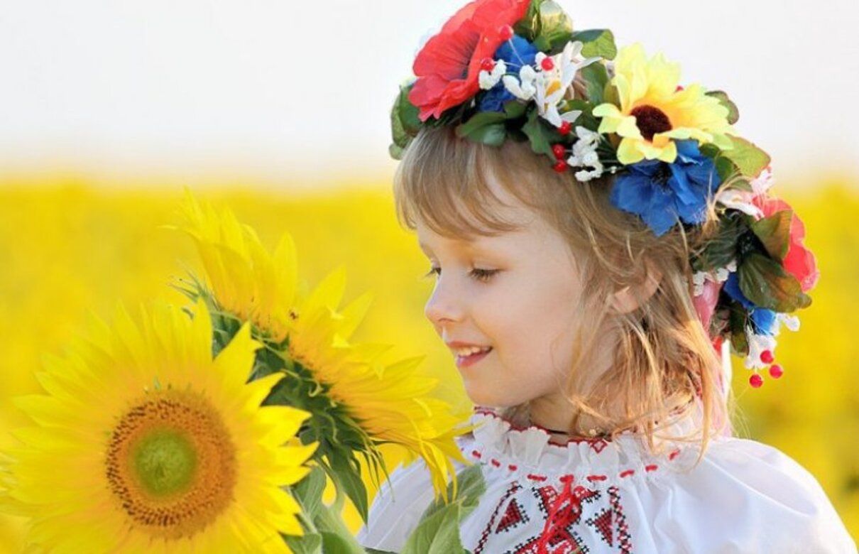 Що може бути гірше за байдужість: маленька дівчинка емоційно продекламувала вірш