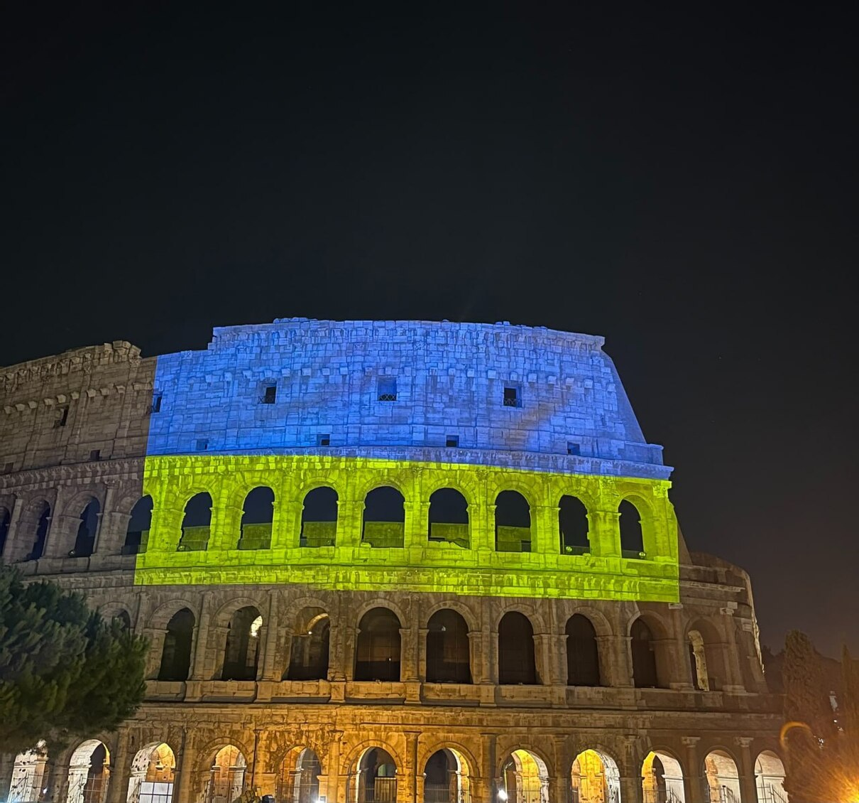 Дивіться, як світ вітав Україну з Днем Незалежності: яскраві фото