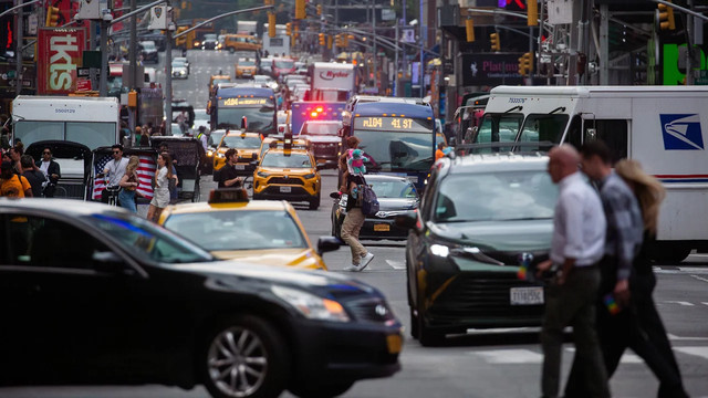 У Нью-Йорку стягуватимуть плату з водіїв - фото 530156