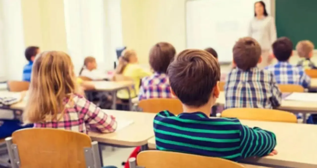 У Криму з 1 вересня запустять курси військової підготовки для школярів