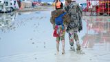 Десятки тисяч людей застрягли на фестивалі Burning Man: що стало причиною