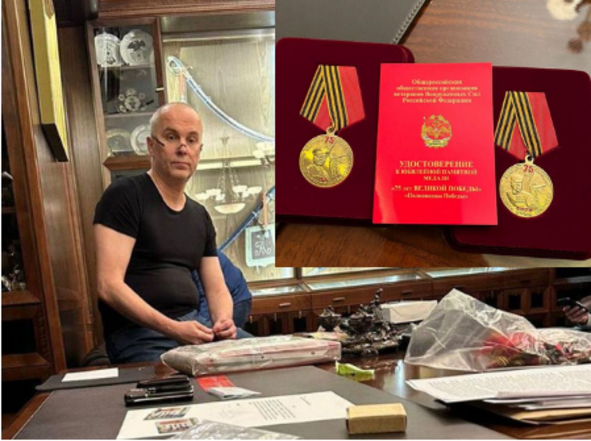 Заборонена російська символіка та ордени: що знайшли у Шуфрича під час обшуків