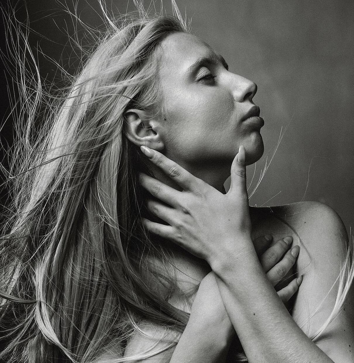 Премія "Золота дзиґа": за дизайн найкращого костюма для фільму "Памфір"