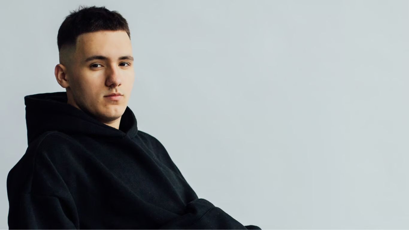 Ніколи не забудем: YAKTAK випустив кліп про найкращі спогади у нашому житті