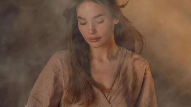 Руслана Данілкіна, котра втратила ногу на війні, знялася у фотосесії для збору на ЗСУ - фото 532021