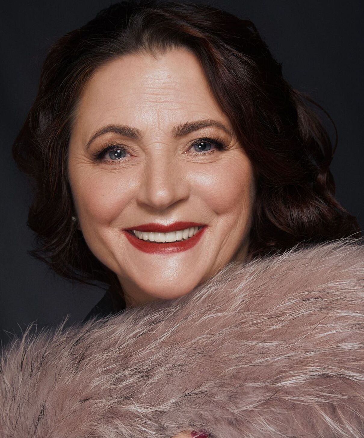 Легендарна співачка і народна артистка – історія життя Ніни Матвієнко