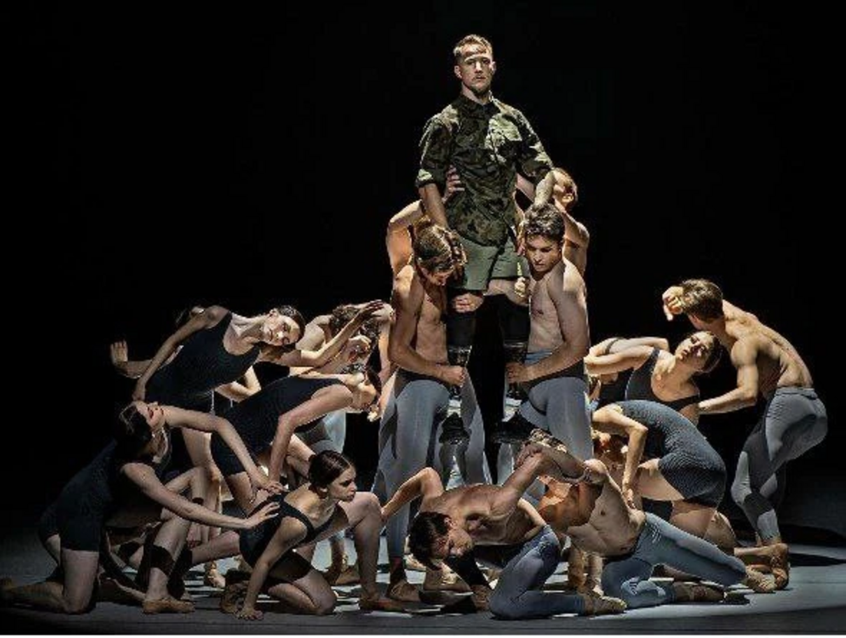 Сара Джессіка Паркер продюсує документальний фільм про війну в Україні та артистів балету