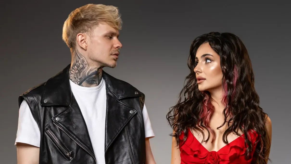 Пристрасний дует: Анна Трінчер та DEMCHUK випустили трек "Цілуй"