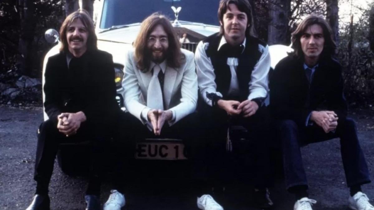 The Beatles - фото 1