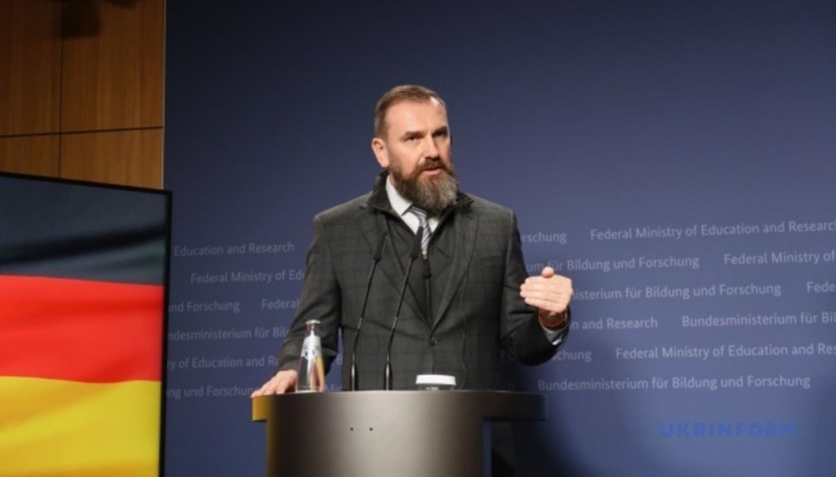 Україна збільшує витрати на наукові розробки – Лісовий