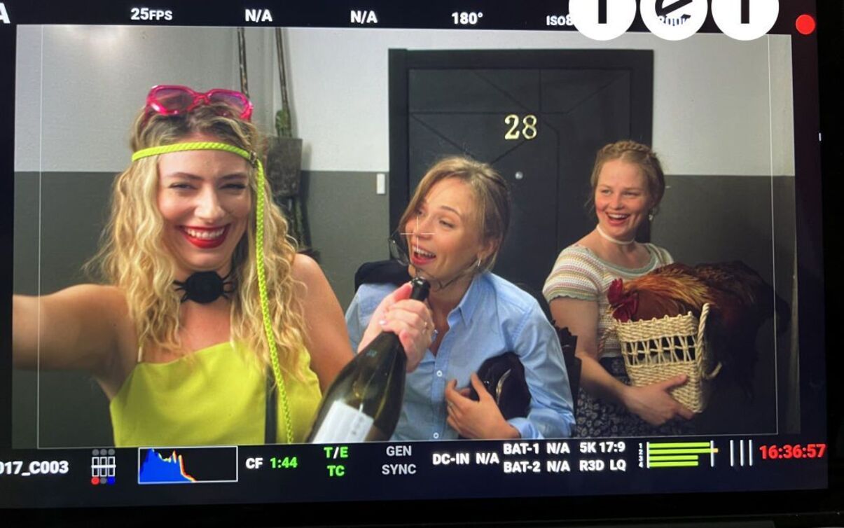 Йокалемене в Коломиї: пояснюємо скандал навколо українського серіалу "Встигнути до 30"