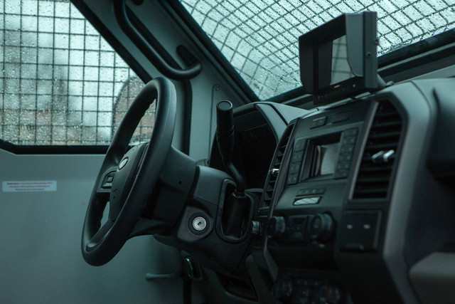 На фронт передали ще дві броньовані швидкі від UNITED24 - фото 533835