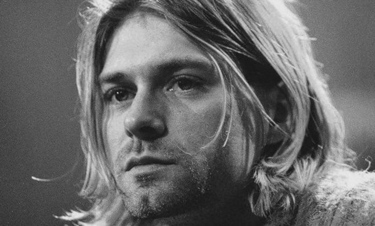 На аукціоні продають цигарки фронтмена гурту Nirvana: скільки коштує лот