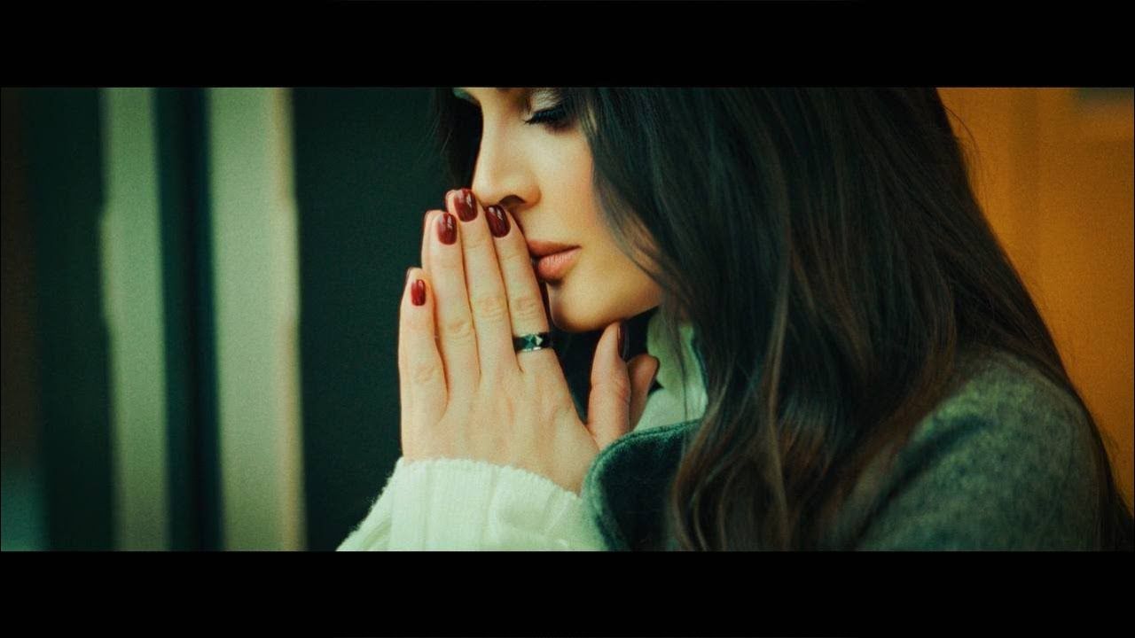 Mila Nitich - фото 1