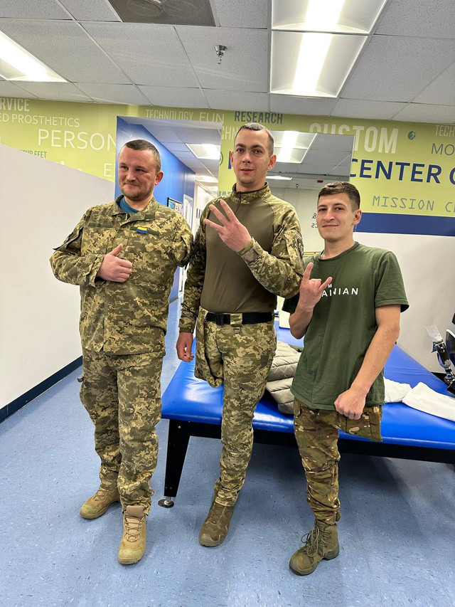 'Життям можна насолоджуватися': як живе захисник після протезування у Вашингтоні - фото 534935