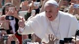 Папа Римський дозволив священникам благословляти одностатеві пари
