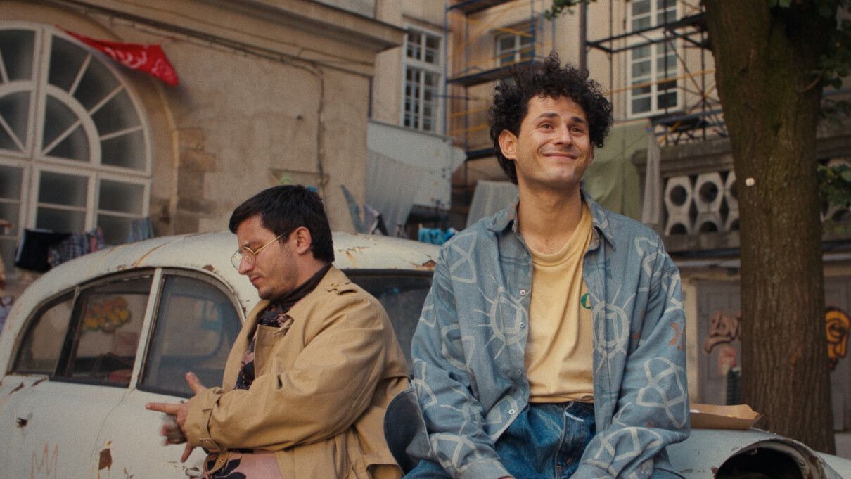 Дивіться новий трейлер фільму "Я, "Побєда" і Берлін" за книгою Кузьми Скрябіна