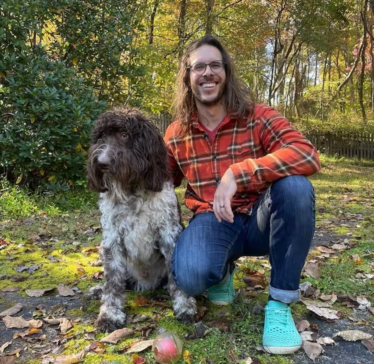 Собака з'їв 4 000 доларів: господарям вдалося відновити частину грошей