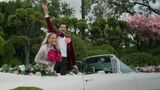 Дженніфер Лопес у новій відеороботі засяяла у весільній сукні бренду Frolov