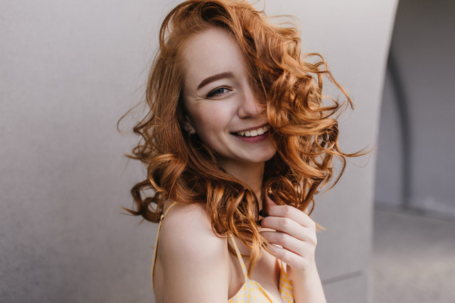 Місячний календар стрижок на лютий 2024 – дні, коли стригти волосся - фото 536920