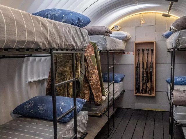 Штаби-бункери - фото 536985