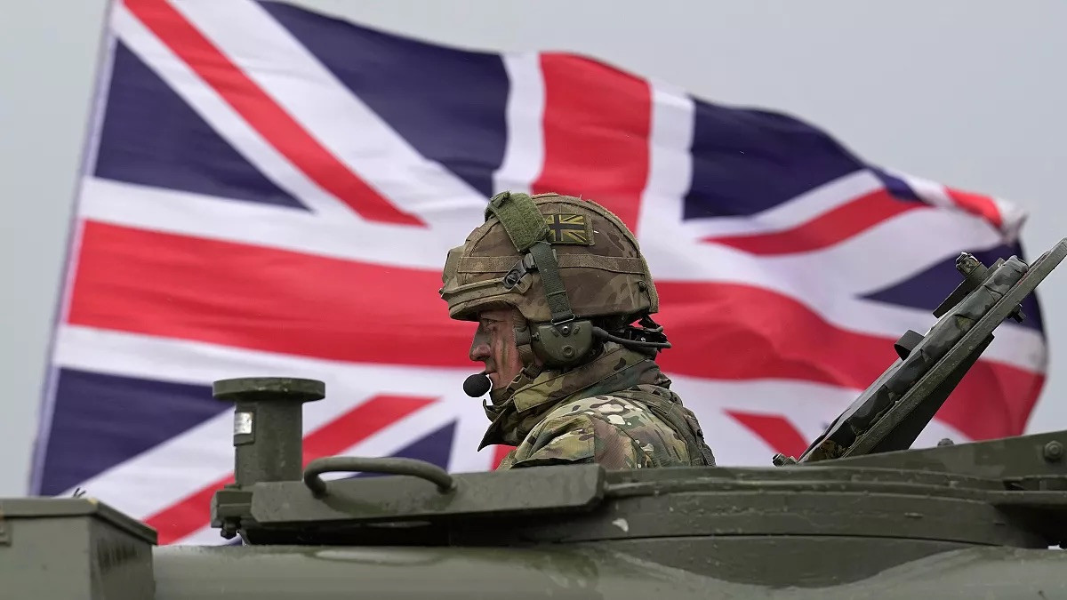 Лише 7% молодих британців пішли б воювати добровільно - фото 1