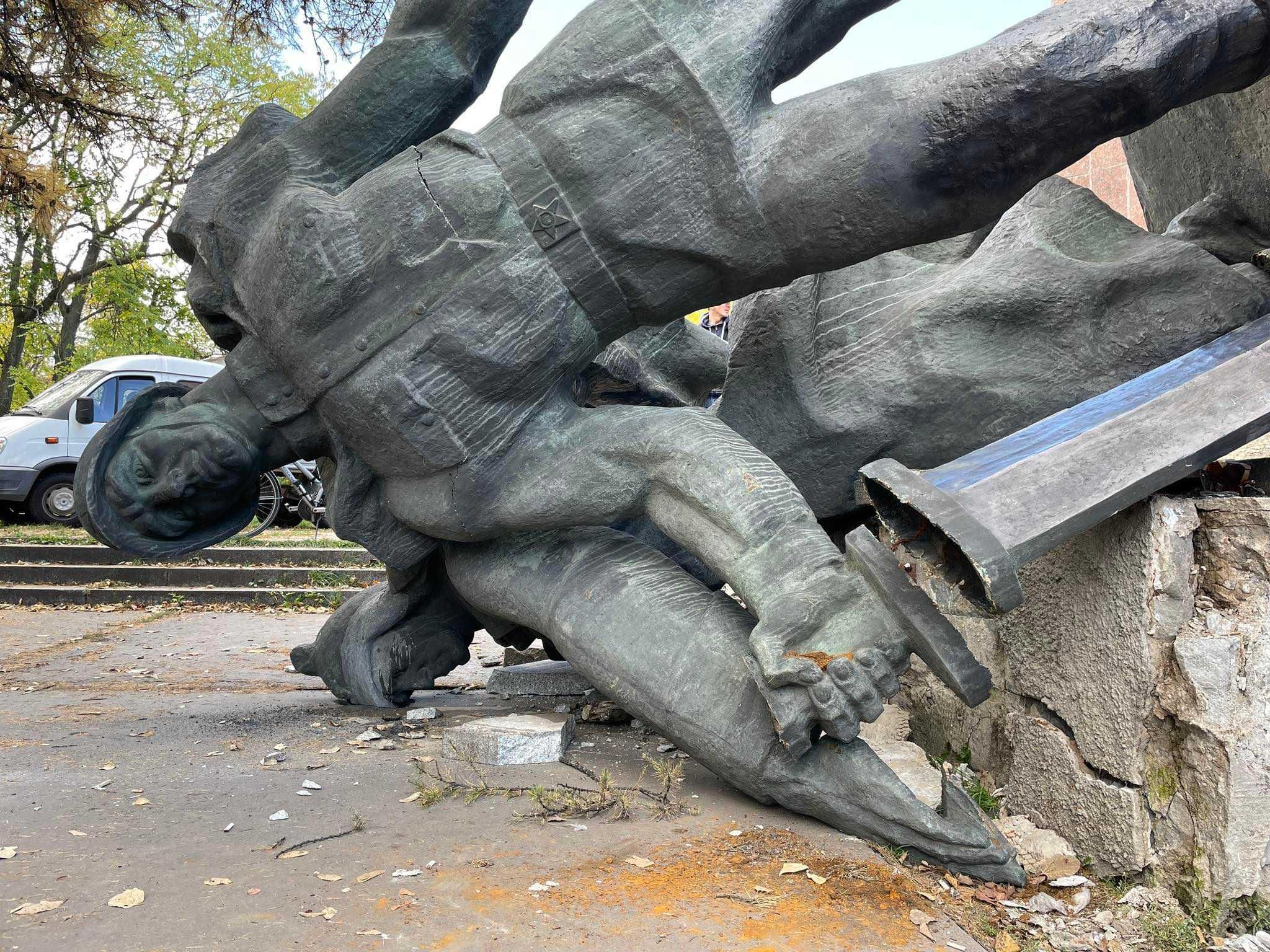 Відома перша область, в якій вдалося завершити процес декомунізації