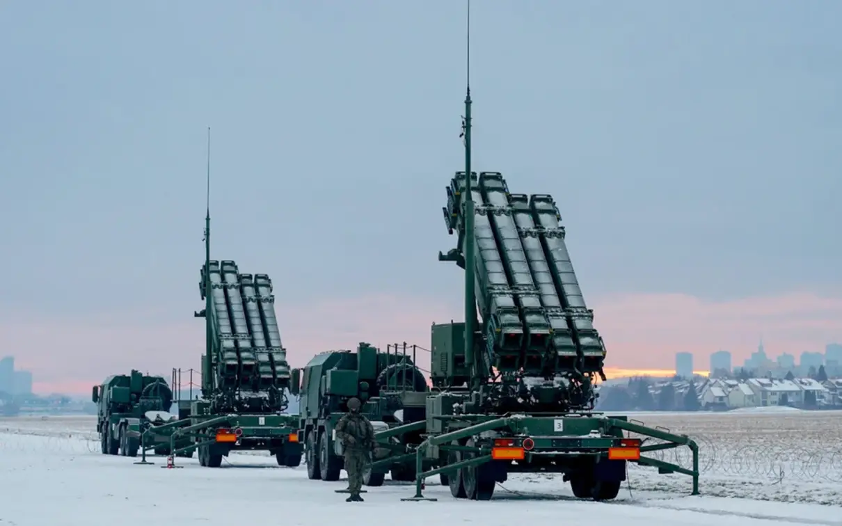 Більша частина поляків вважає, що Польщі слід збивати російські ракети на кордоні