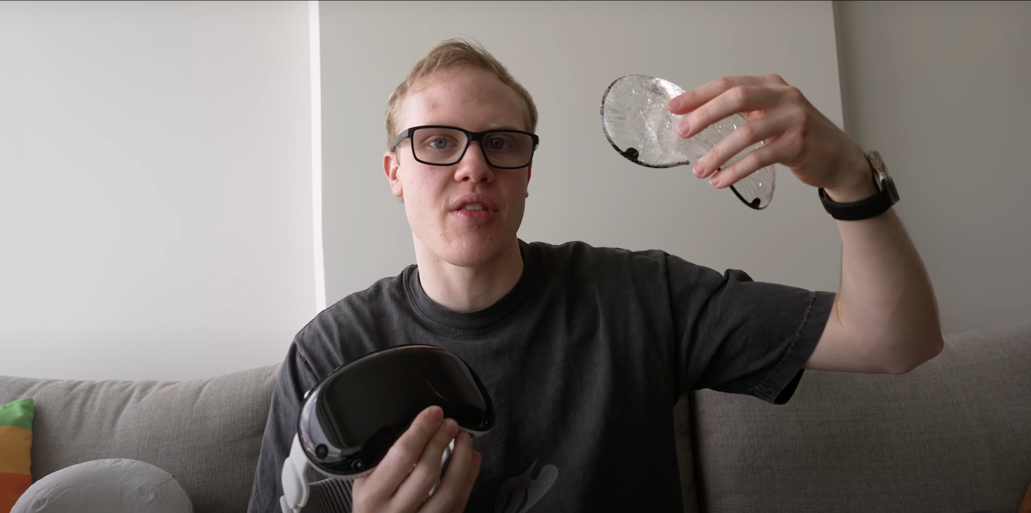 Apple Vision Pro за 3500 доларів розбили - фото 1