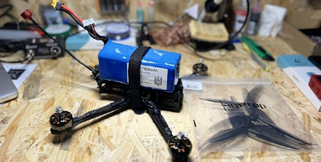 Скільки коштує збірка одного дрона - фото 1