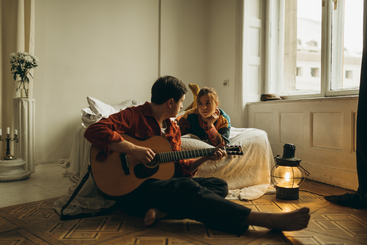 Tember Blanche та Макс Пташник презентують сингл 