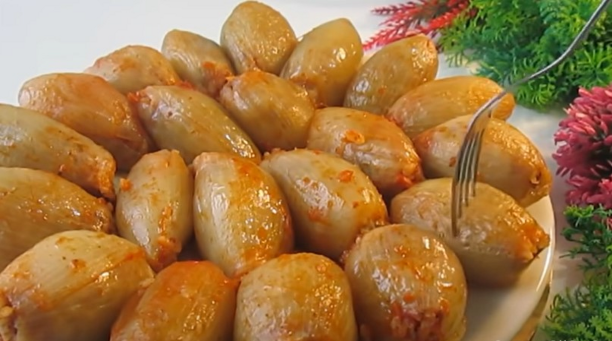 Готуємо цибулеві голубці за рецептом Ектора Хіменеса-Браво