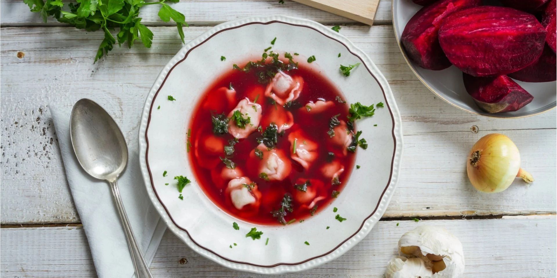 Борщ з "Вушками" від Ярославського, який ідеально підійде для посту