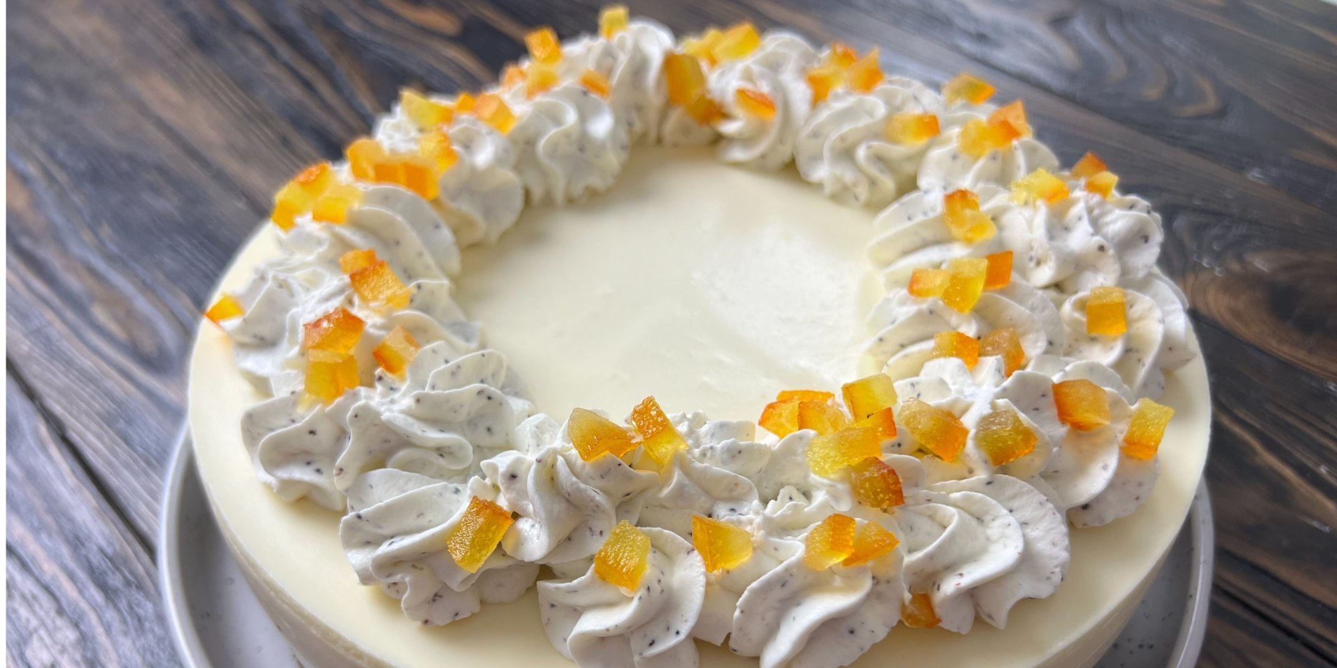 Йогуртовий торт з лимоном та маком - фото 1