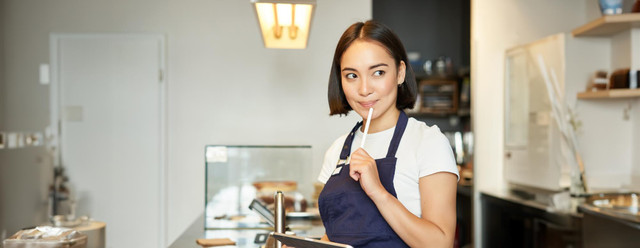 Поліцейський віддав офіціантці половину зі свого 6-мільйонного виграшу: історія вражає - фото 539586