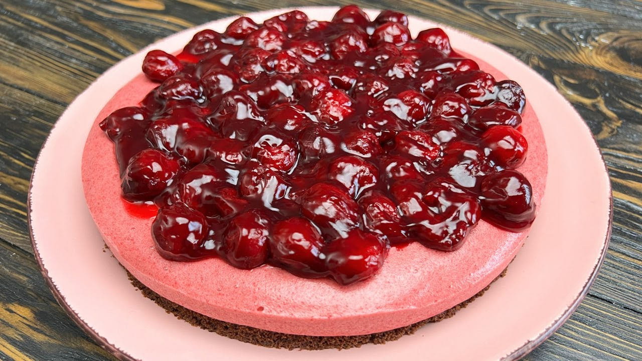 Рецепт шоколадного торта з вишнями - фото 1