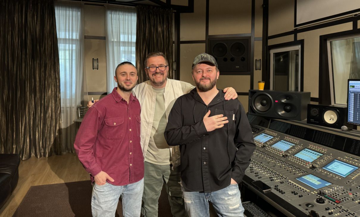 "Темна нічка": Пономарьов, Михайло Хома і Тарас Тополя презентували пісню з військовими