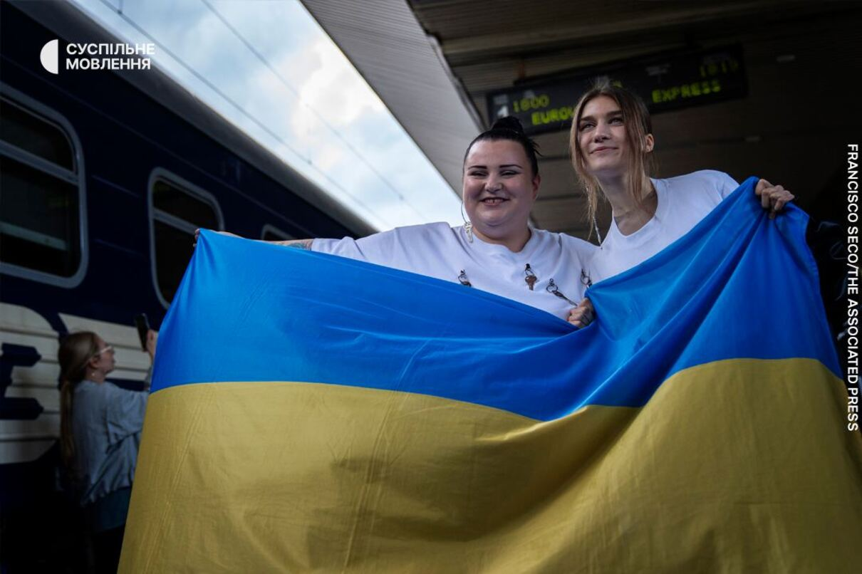 Jerry Heil та alyona alyona - фото 1