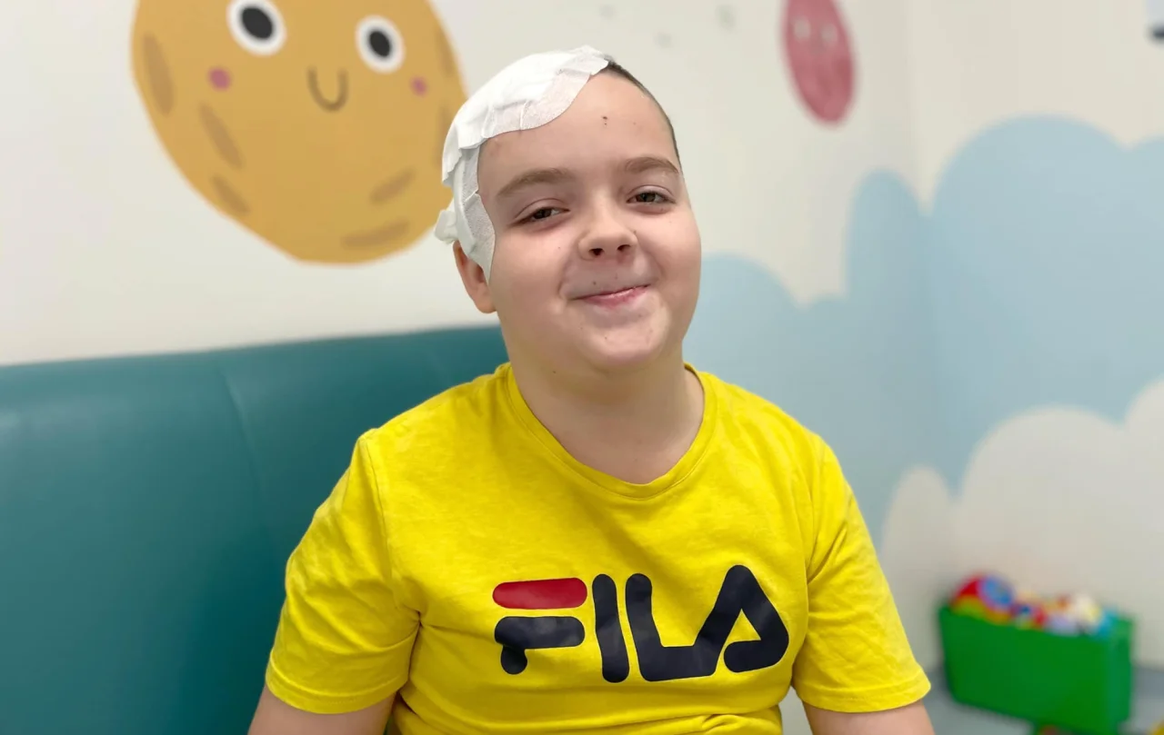 У Львові лікарі видалили уламок міни з мозку 9-річного хлопчика з Херсона