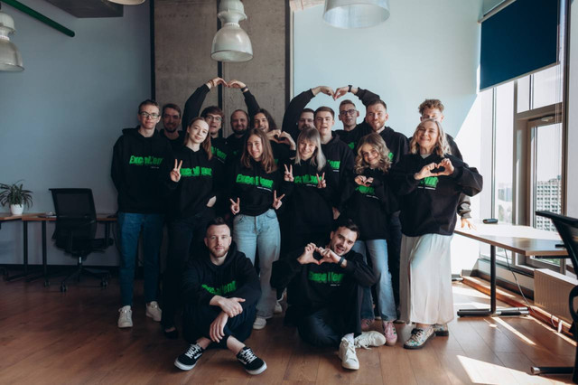 Корпоративний мерч - фото 541336