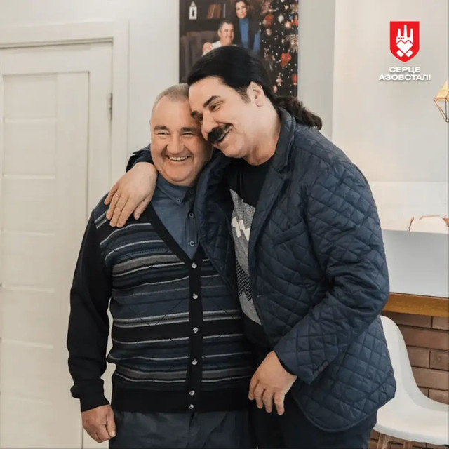 Павло Зібров завітав на новосілля - фото 541458